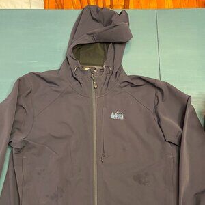 REI - Lightly Insulated Shell